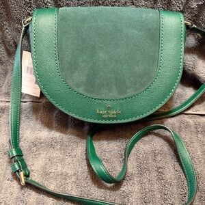 Kate Spade Crescent Crossbody Bag in leather and suede-NEW